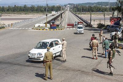 Telangana's Covid-19 Task Force Takes Stock of Situation as Lockdown Restrictions Kick in