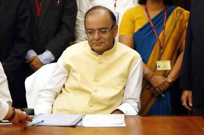 Private investment imperative to spur growth: Jaitley to corporate leaders