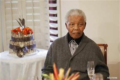 Mandela family feud over where he should be buried