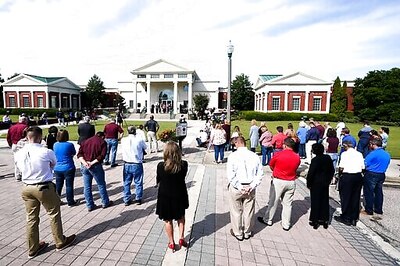 Police: Tennessee Grocery Store Shooter Used 3 Legal Guns