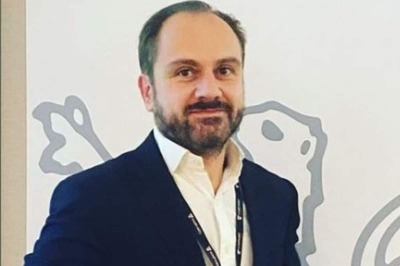 Meet Nikolaos Tzenios, World’s Most Educated Person With 7 Doctoral Degrees