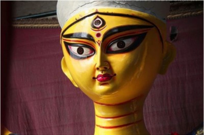 Low Visitor Turnout at 263-year-old Durga Puja in Kolkata amid Covid-19 Pandemic