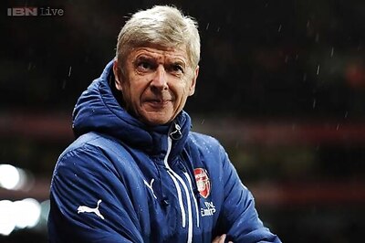 Polish teenager Bielik to have Arsenal medical