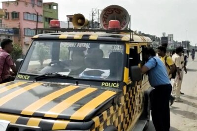 Prophet Row Protest: 42 FIRs Filed in Bengal over Violent Stir, Nadia Tense as Protesters Damage Local Train; Curfew in Bethuadahari
