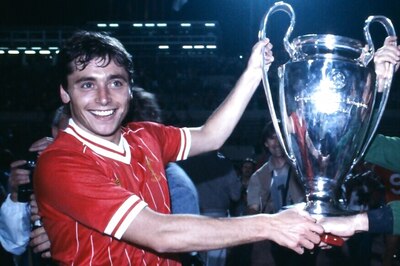 Former Liverpool Striker Michael Robinson Dies at 61 Due to Cancer