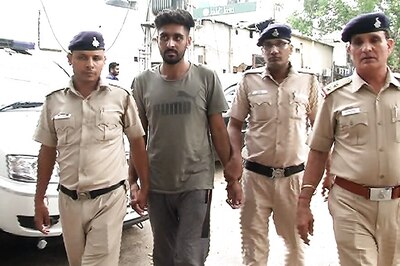 Punjab Police Officer Snatches a Woman's Chain to Fuel His Drug Addiction