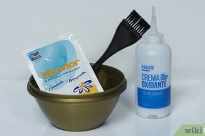 How to Bleach Dyed Hair