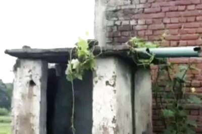 Residents of Jharkhand Village Forced to Defecate in Open Despite Having ODF Tag
