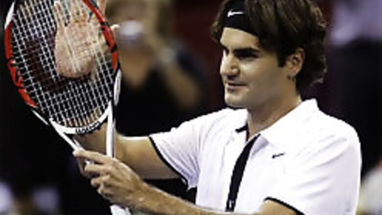 Madrid Masters: Federer wins, Davydenko out