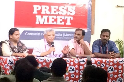 As Karat Weighs in, Yechury Ends up Presenting 'Minority View' at Hyderabad Party Congress