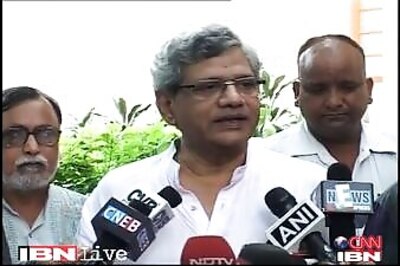 Anti-communalism convention a 'doosra' for communal forces: Yechury