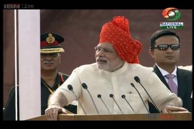 Modi hails Indian democracy for making him PM, unfurling the flag at Red Fort