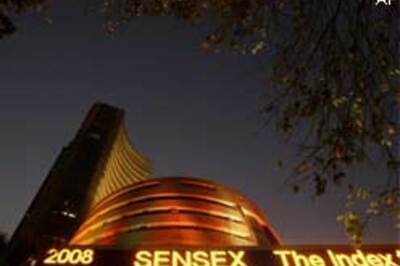 Sensex ends in green on positive global cues