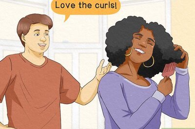How to Compliment a Girl with Curly Hair
