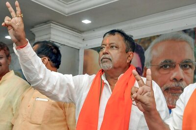 BJP Leader Mukul Roy Appears Before CBI in Narada Tapes Scandal