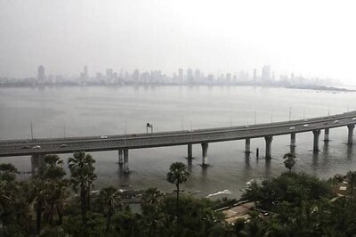 Body of Mumbai youth who tried to save drowning girl recovered