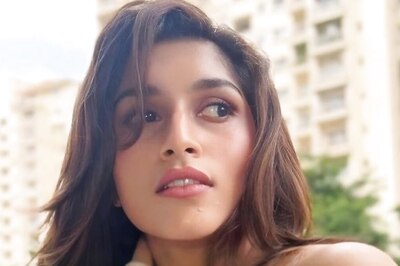 Actress Aradhana Ram Paints Dubai Streets Pink In Chic One-shoulder Dress