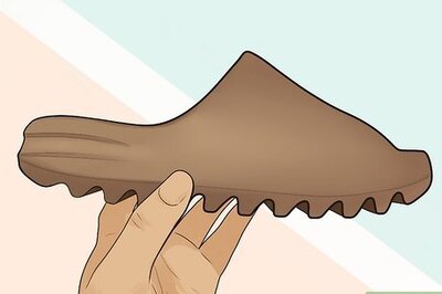 Real vs. Fake Adidas Yeezy Slides: What to Look For