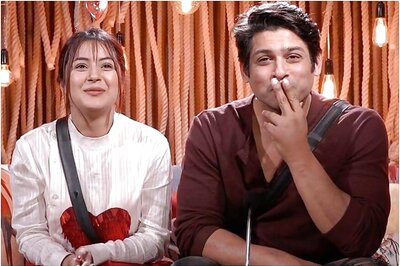 Bigg Boss 13 Winner Sidharth Shukla Calls Kurta Pajama Song 'Bakwaas,' Shehnaaz Gill Replies
