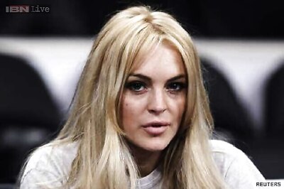 Lindsay Lohan is addicted to online shopping