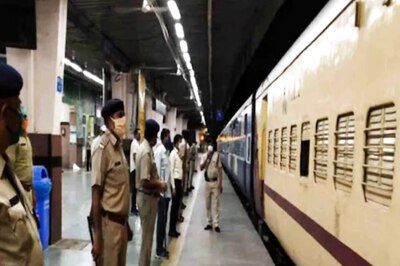 436 Out of 550 Trains Operate in NWR Zone, Local Trains to Resume Soon