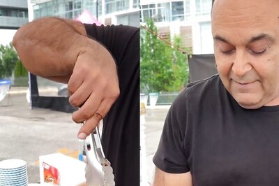 Smashed Samosa Burger Leaves Internet Baffled, Toronto Man's 'Invention' Divides Desi Foodies