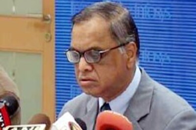 Narayana Murthy blames state government