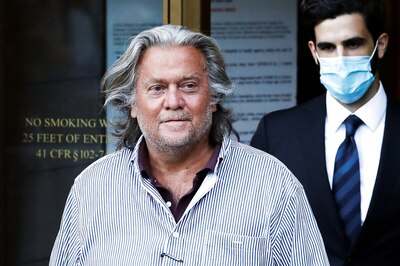 Trump Pardons Former Strategist Steve Bannon Amid Final Acts of Presidency
