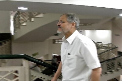 News Digest: L-G Asks For Files on All Decisions Taken by Govt Without His Consent