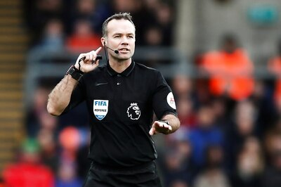 Premier League Referees Told to Use Monitors for Red Cards: Reports