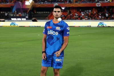 'Rohit Sharma is Aware that He isn't Exactly a Death Bowler': Simon Doull Defends Arjun Tendulkar