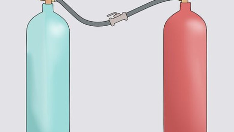 How to Demonstrate the Cooling of Expanding Gas