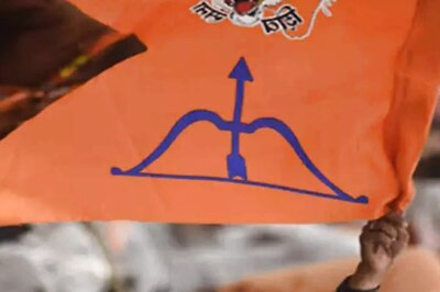 Tale of Two Cities and Two Symbols: 1,400km Apart, Shiv Sena & AIADMK in the Same Leaky Boat to Reach EC