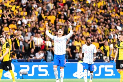 Cristiano Ronaldo Accidently Knocks Down Steward with His Shot During Manchester United Warm-up