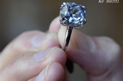 Rare blue diamond auctioned for record $8.4 million