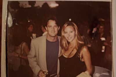 Lisa Kudrow Joins Jennifer Aniston to Remember Friends Co-Star Matthew Perry: 'Thank You For...'