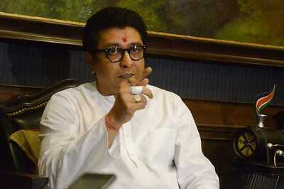 Pulwama Attack: MNS Asks Music Companies to Drop Pakistani Singers