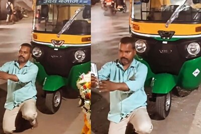 'Happiness Has Its Own Brand': Man Takes Selfie With His New Auto-Rickshaw