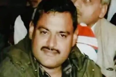 Reward on Vikas Dubey Raised to Rs 2.5 Lakh as Gangster Remains Absconding After Kanpur Attack