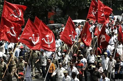 Kolkata: CPI(M) defies ban on law violation programmes