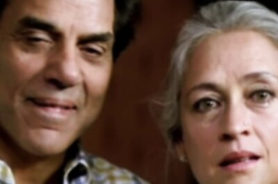 Nafisa Ali Sodhi on Kissing Scene with Dharmendra in 'Life In A Metro': They are Old Lovers