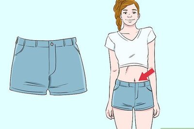 How to Wear High Waisted Shorts