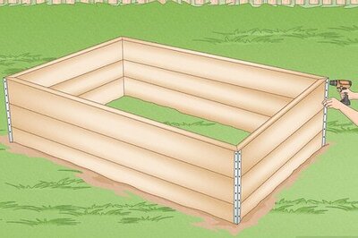 How to Build a Self‐Feeding Self‐Watering Garden Bed