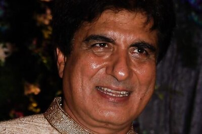 Raj Babbar loses cool, slams policemen for videographing him