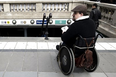 Paris a Difficult Place For Tourists in Wheelchairs