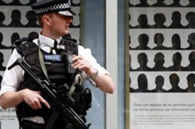 Foreign aid: Scotland Yard pitches in | FBI to help