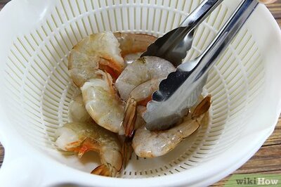 How to Thaw Frozen Shrimp