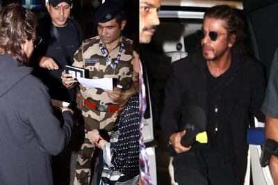Shah Rukh Khan STOPPED at Mumbai Airport For Security Check, Video Goes Viral