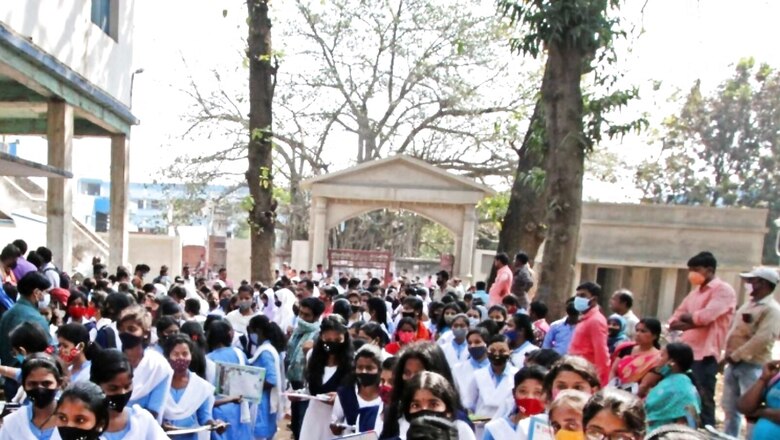 6 Govt School Students Faint During Morning Assembly, Staff Blames Pollution