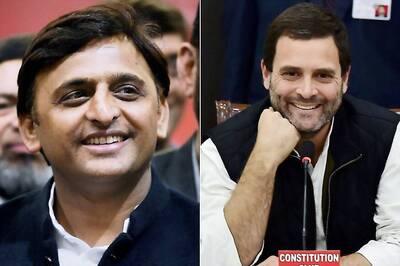 Uttar Pradesh Elections 2017: SP Gives 105 Seats to Congress, Grand Alliance Takes Off